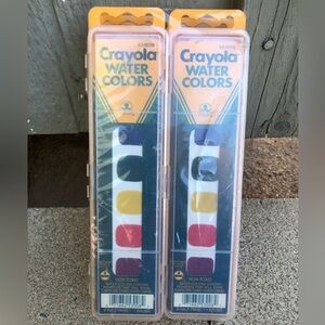 Vtg discontinued crayola pack of 6 pallets of 8 colors older look